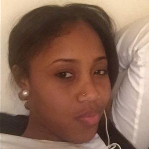 Meet your Posher, Shaneeka